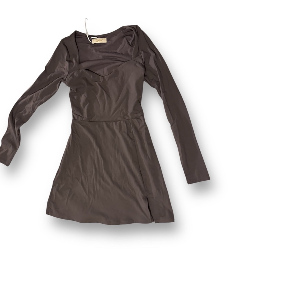 Qinsen Sweettheart Neckline Long Sleeve Dress